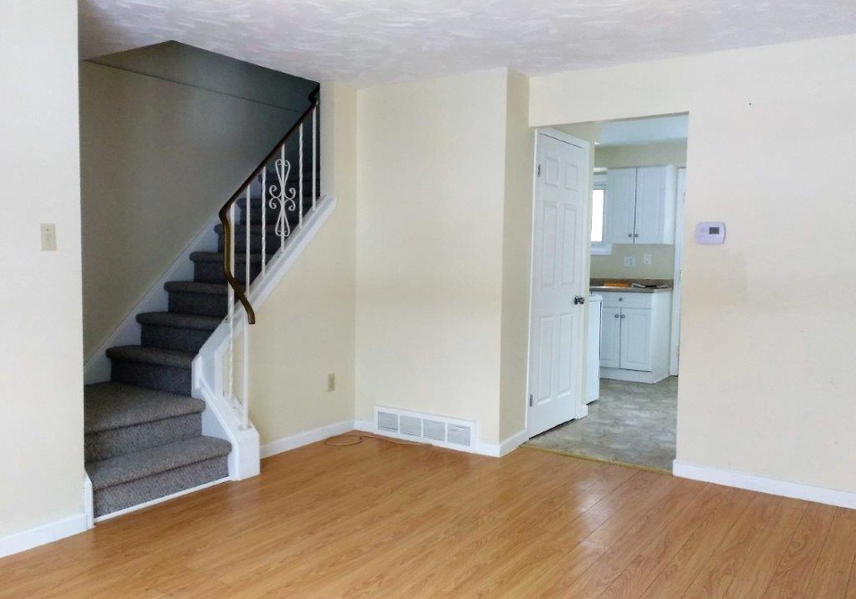 165-green-valley-drive-kitchener-ontario-40765025
