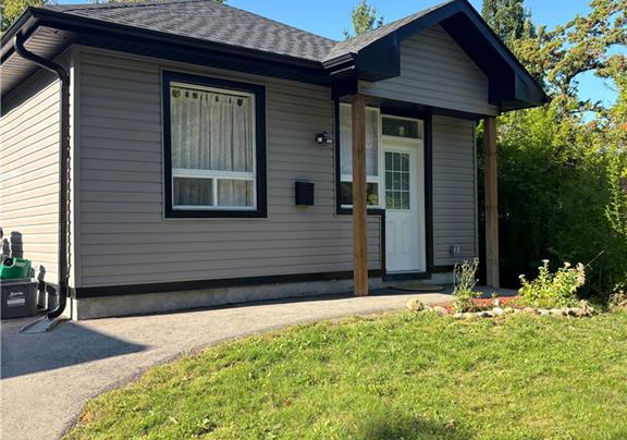 1-vine-street-barrie-ontario-40765044