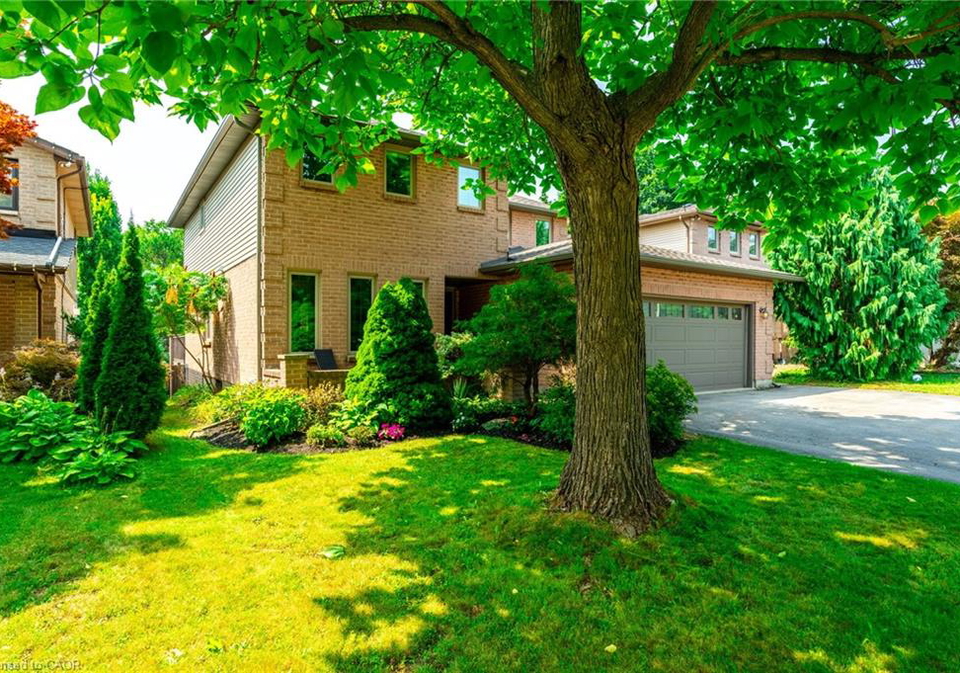 29-laurendale-avenue-waterdown-ontario-40765076