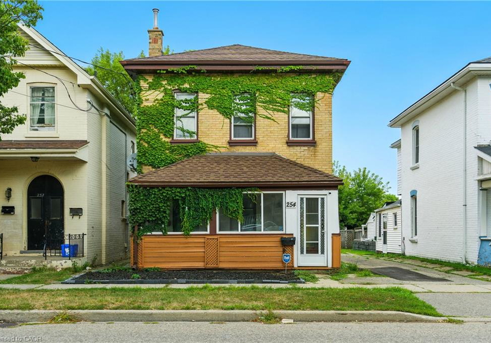 254-darling-street-brantford-ontario-40765086