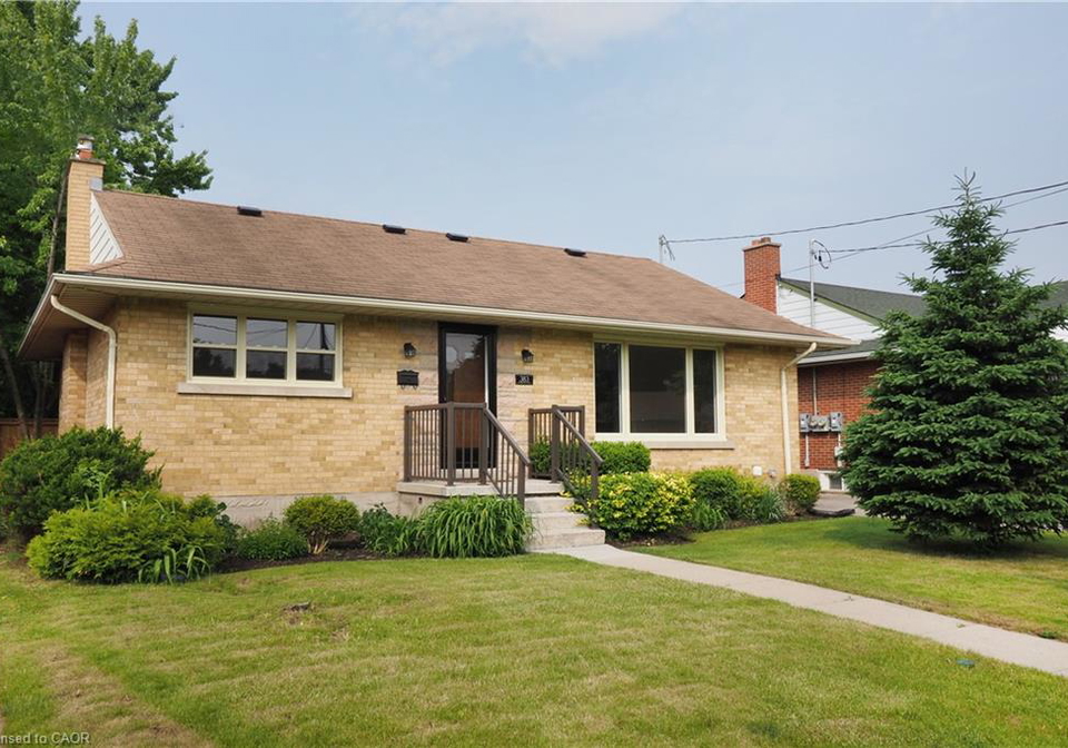 383-dumfries-avenue-kitchener-ontario-40765090
