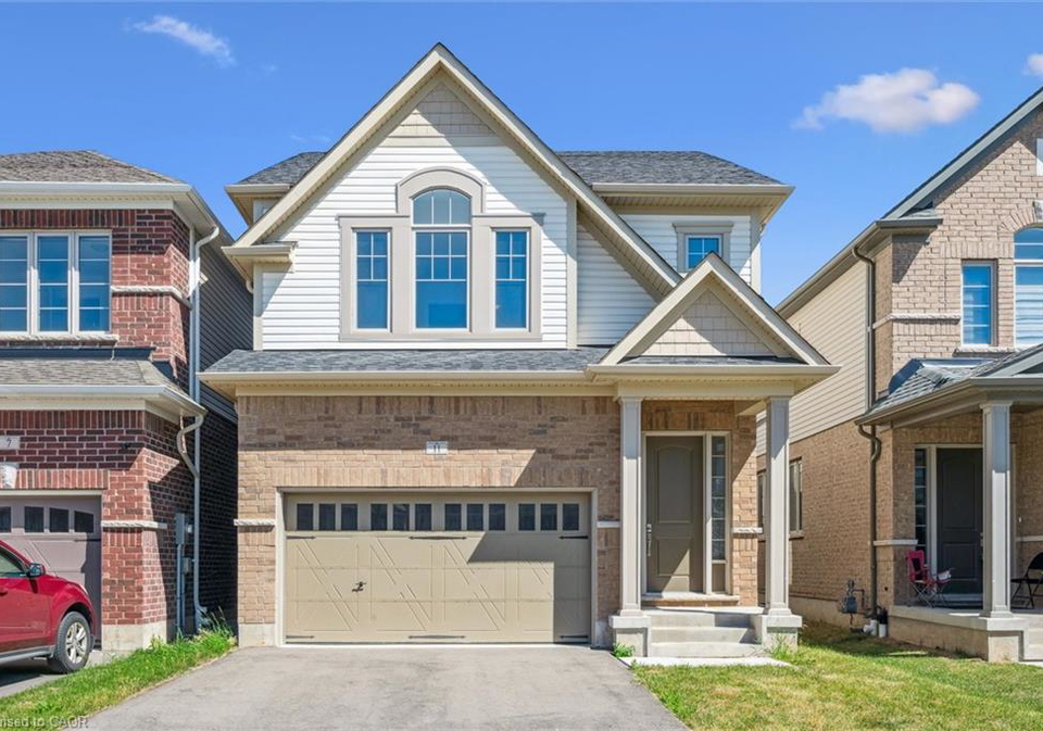 11-georgina-street-kitchener-ontario-40765107