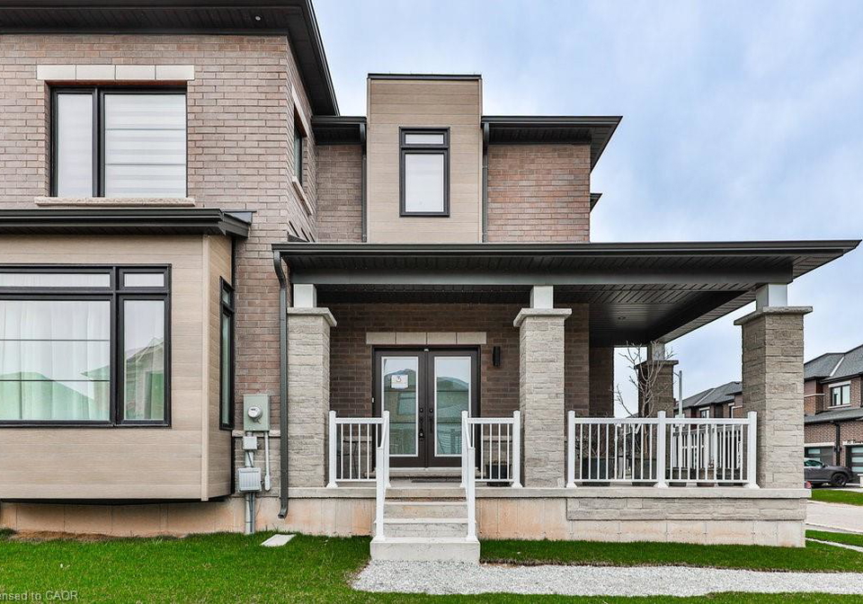 3-bentgrass-drive-welland-ontario-40765215