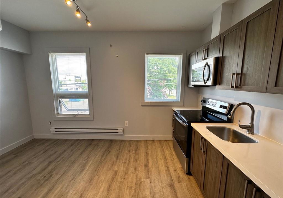 161-wellington-street-n-hamilton-ontario-40765217