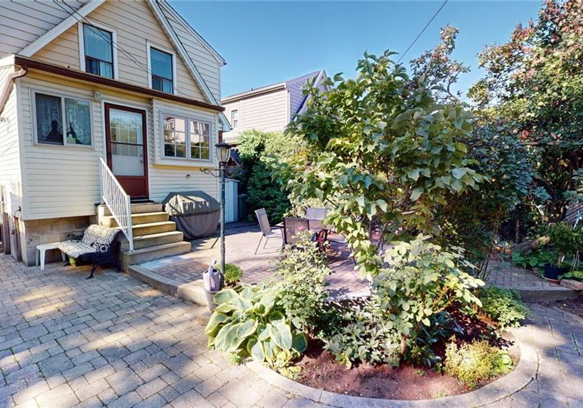 12-orchard-hill-hamilton-ontario-40765293
