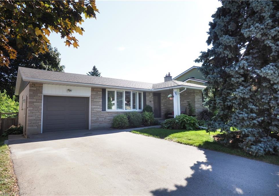20-gay-crescent-kitchener-ontario-40765336