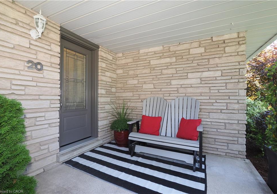 20-gay-crescent-kitchener-ontario-40765336