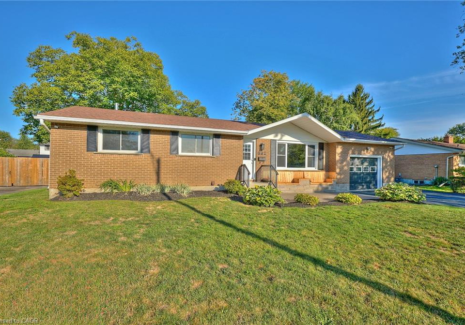982-john-street-dunnville-ontario-40765364