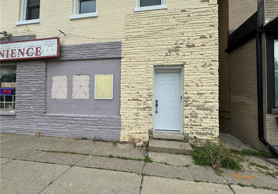 181-brant-avenue-brantford-ontario-40765387