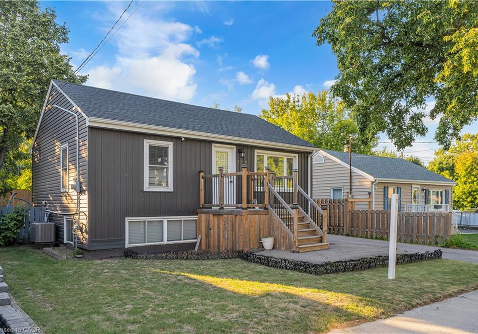 318-east-43rd-street-hamilton-ontario-40765448