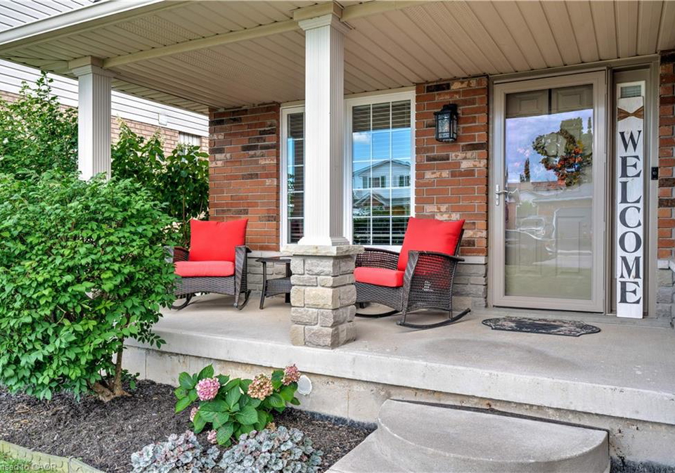 10-scottswood-lane-caledonia-ontario-40765451