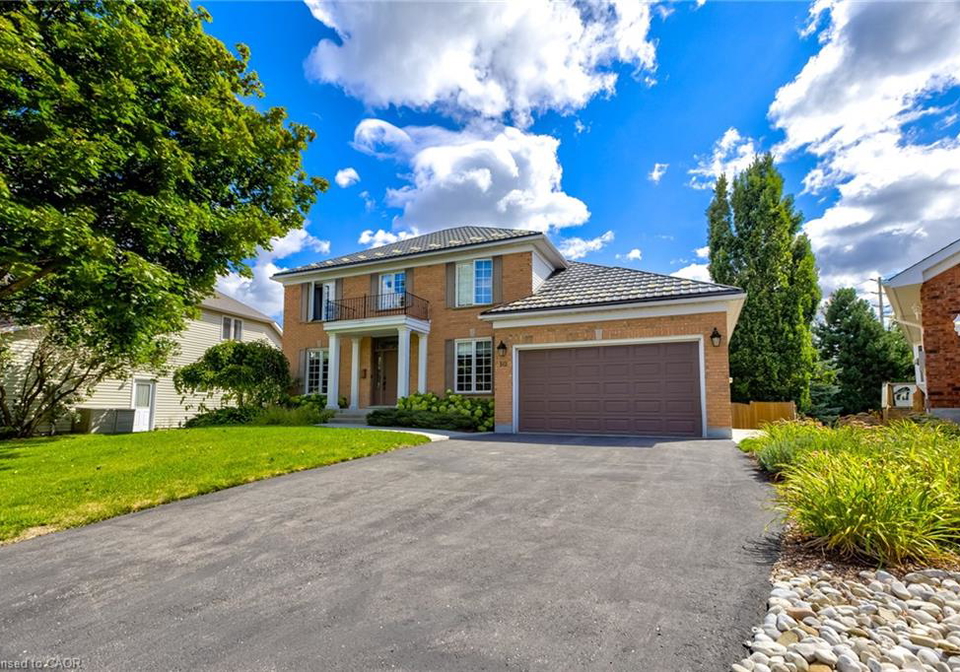 512-claridge-place-waterloo-ontario-40765477