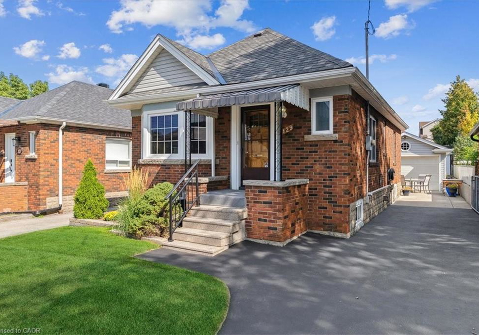 129-barons-avenue-s-hamilton-ontario-40765495