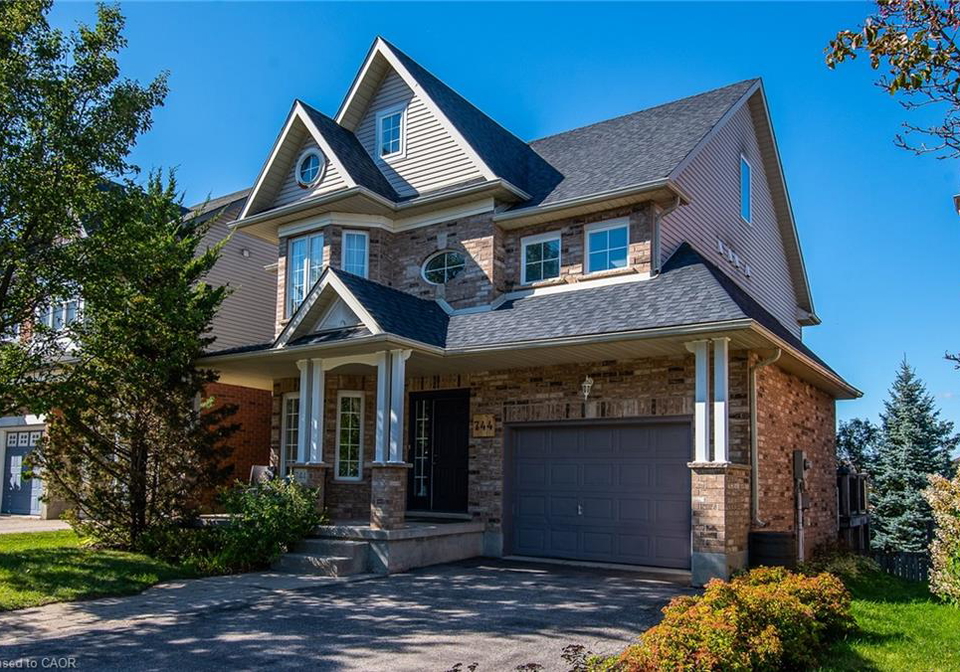 744-keats-way-waterloo-ontario-40765496