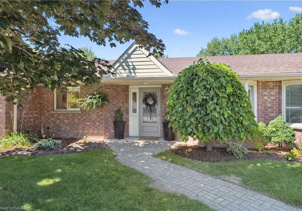 1080-isabella-street-linwood-ontario-40765602