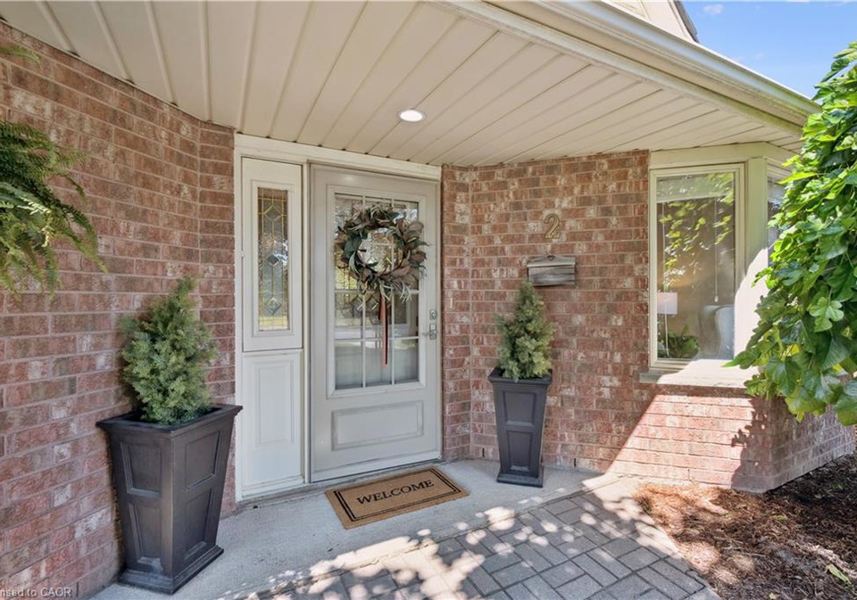 1080-isabella-street-linwood-ontario-40765602