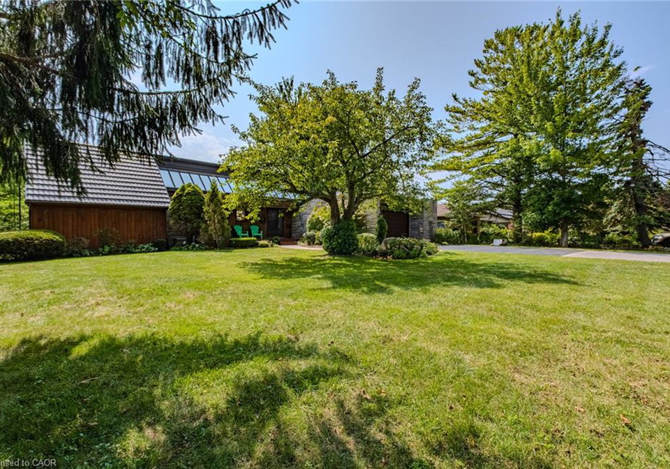 38-sunninghill-drive-port-dover-ontario-40765621