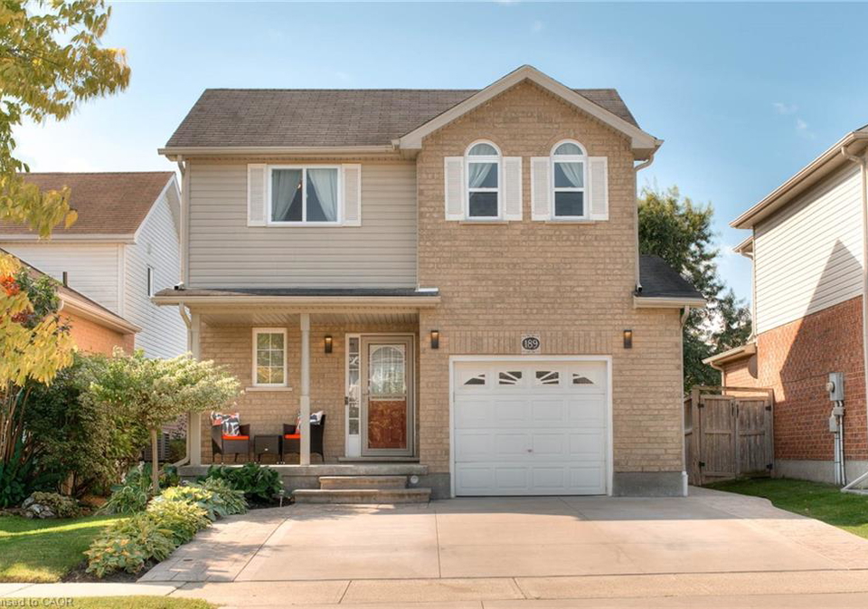189-porchlight-drive-elmira-ontario-40765624