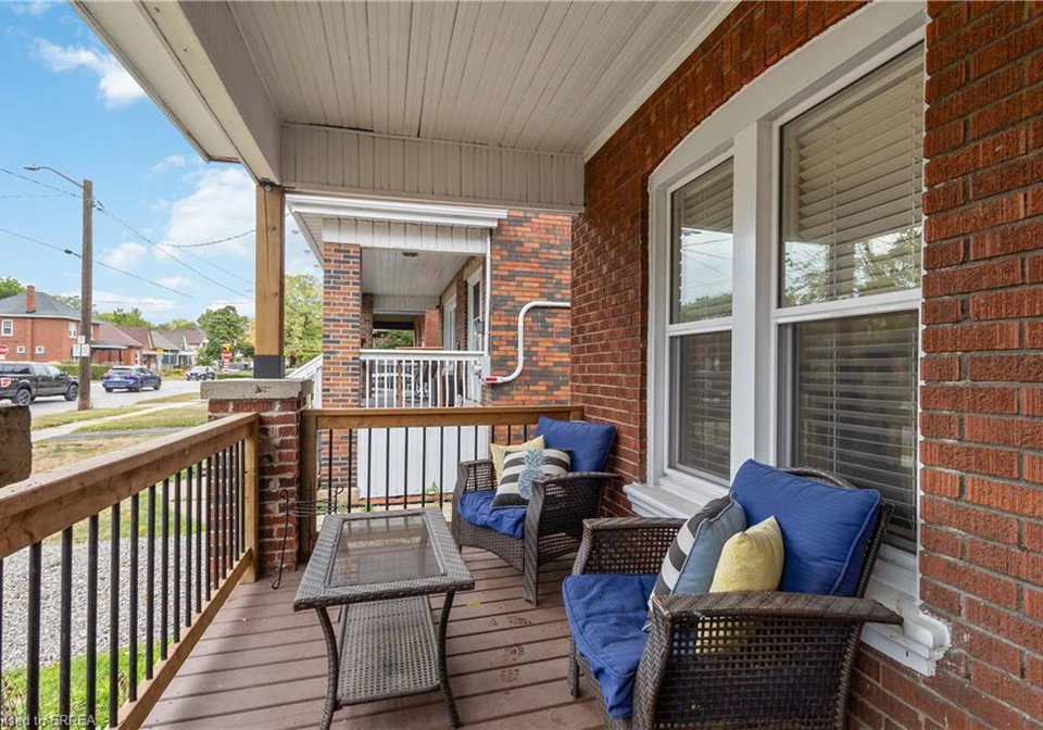 132-dundas-street-brantford-ontario-40765739