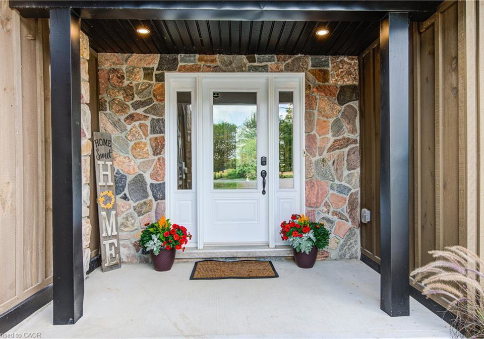 5098-perth-road-164-bornholm-ontario-40765756