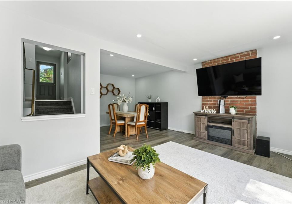 100-bluevale-street-n-waterloo-ontario-40765913