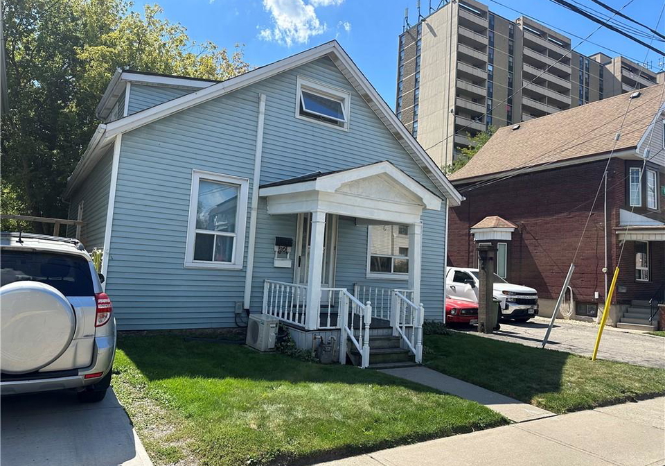 26-huron-street-hamilton-ontario-40766109