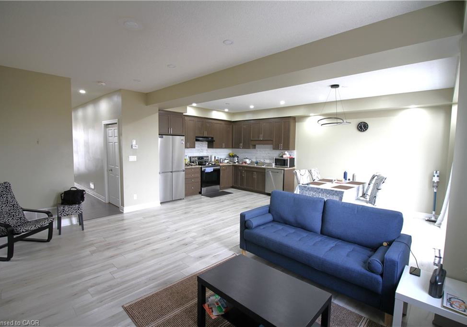473-avens-street-waterloo-ontario-40766189