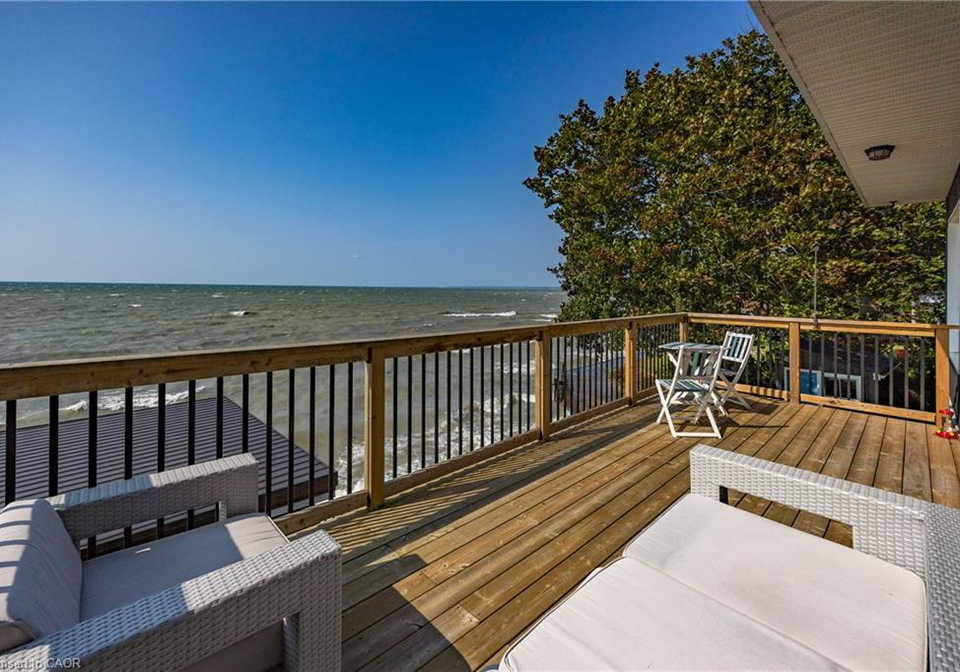 16-snider-crescent-port-dover-ontario-40766190