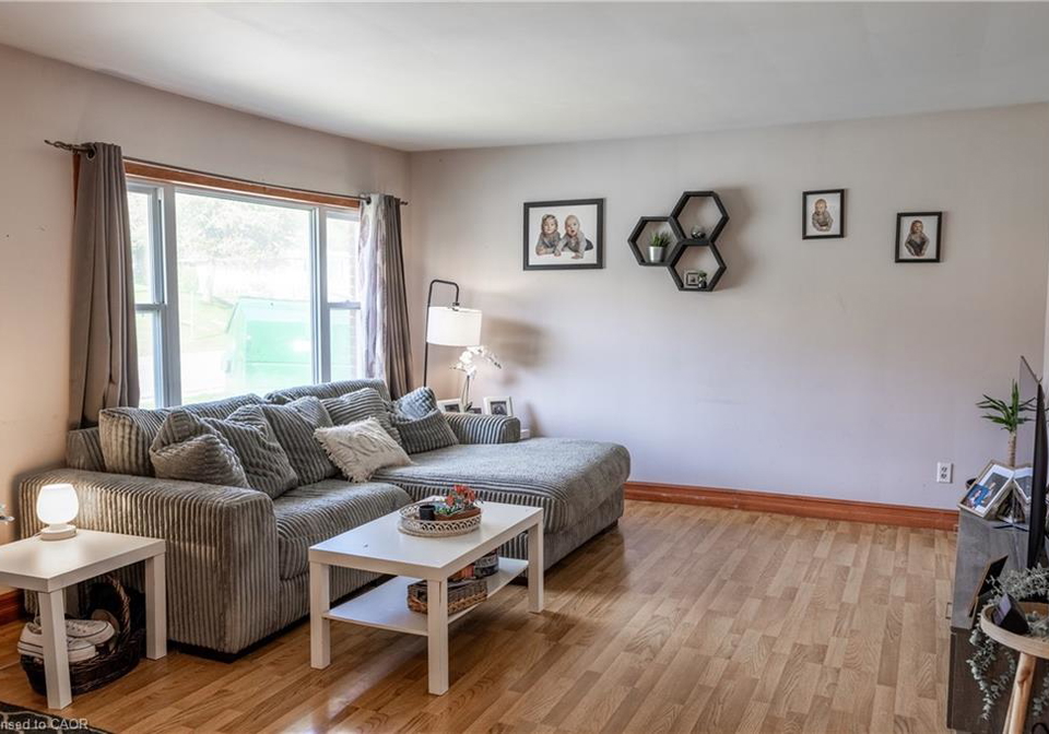 173-saddler-street-e-durham-ontario-40766192