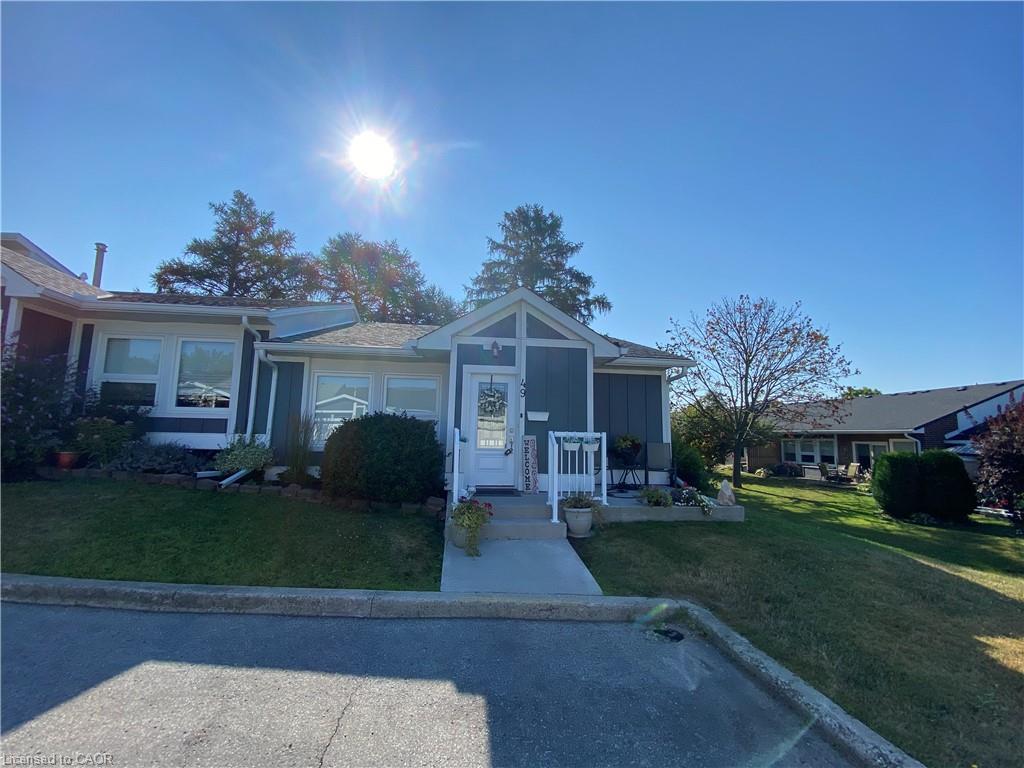 49-bishop-reding-trail-hamilton-ontario-40766210