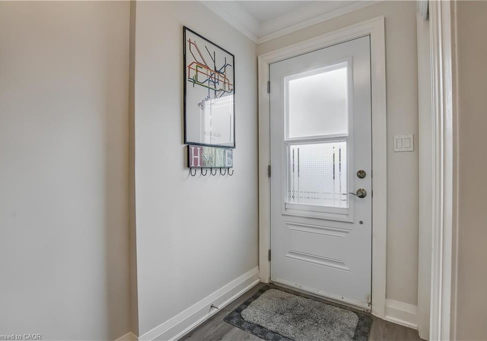 47-bishop-reding-trail-hamilton-ontario-40766288