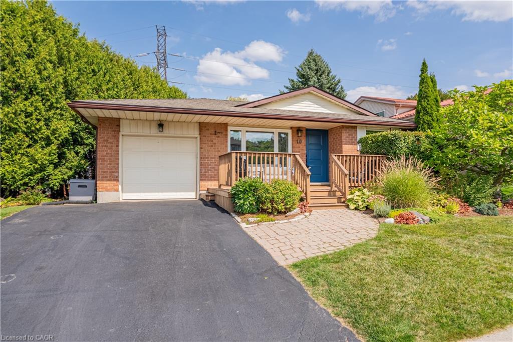 10-stonehenge-place-kitchener-ontario-40766303