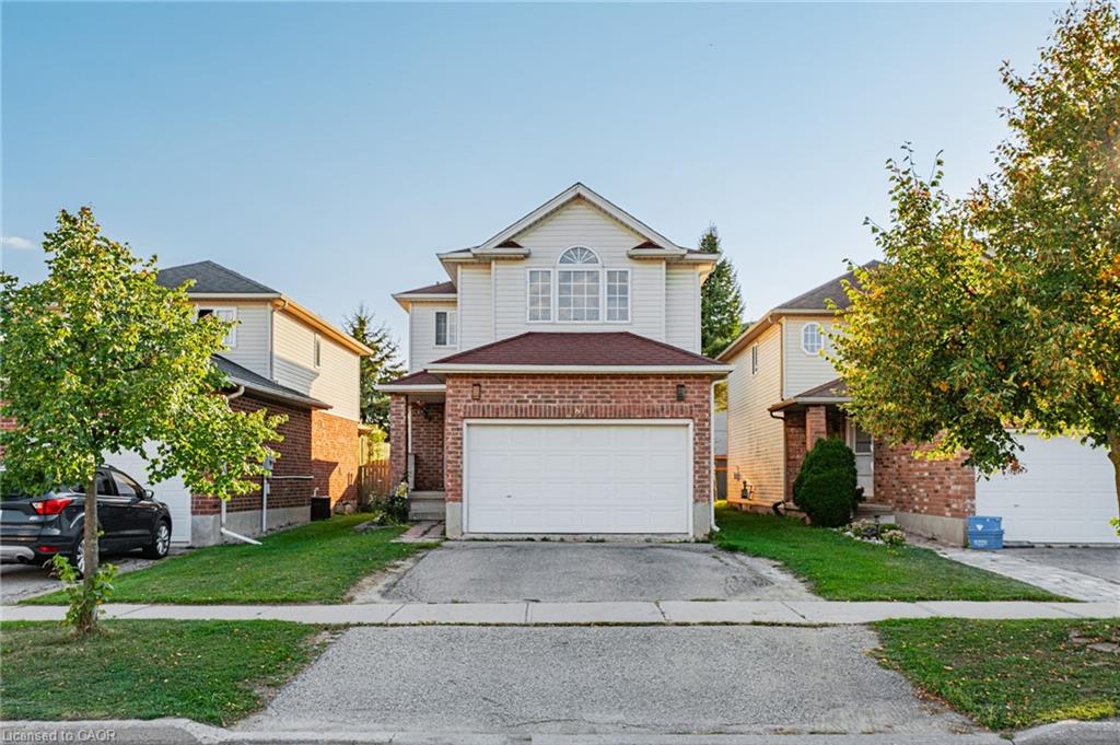 81-eastforest-trail-kitchener-ontario-40766312