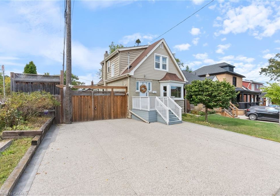 312-wexford-avenue-s-hamilton-ontario-40766339