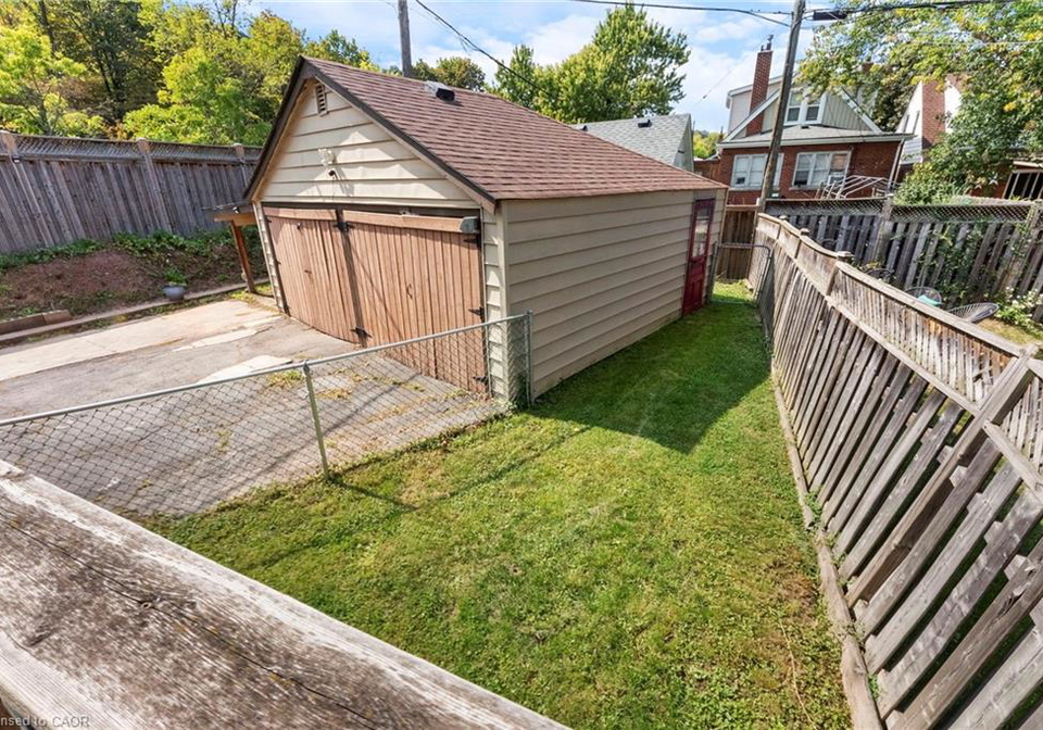 312-wexford-avenue-s-hamilton-ontario-40766339