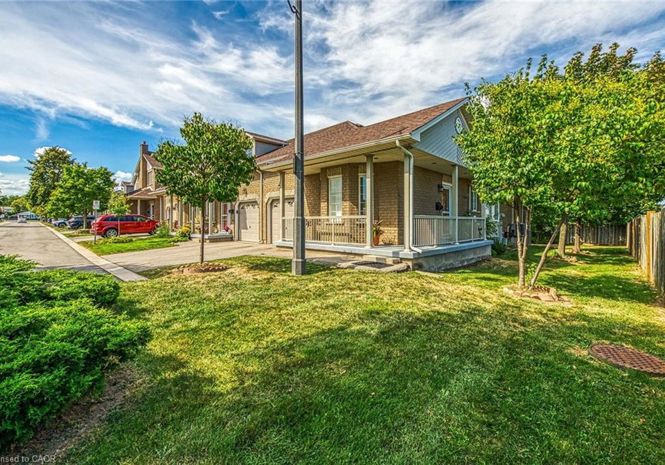 213-nash-road-s-hamilton-ontario-40766360