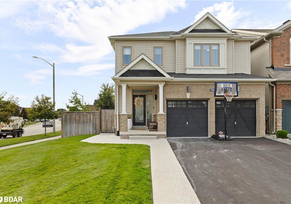 32-mandley-street-angus-ontario-40766420