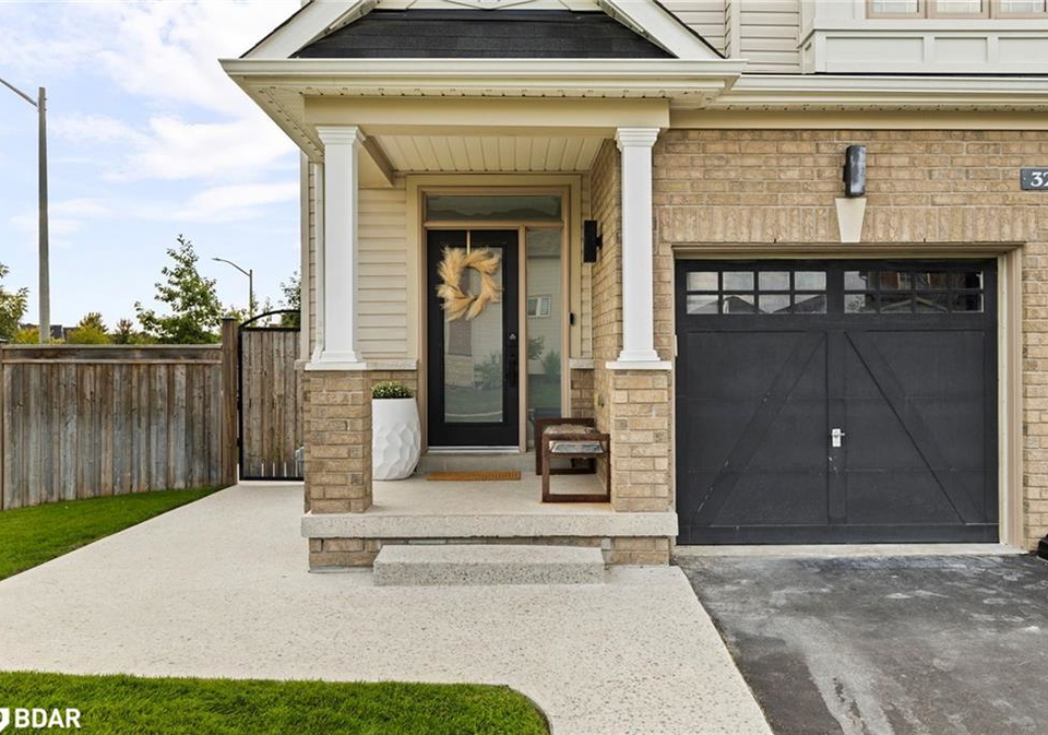 32-mandley-street-angus-ontario-40766420