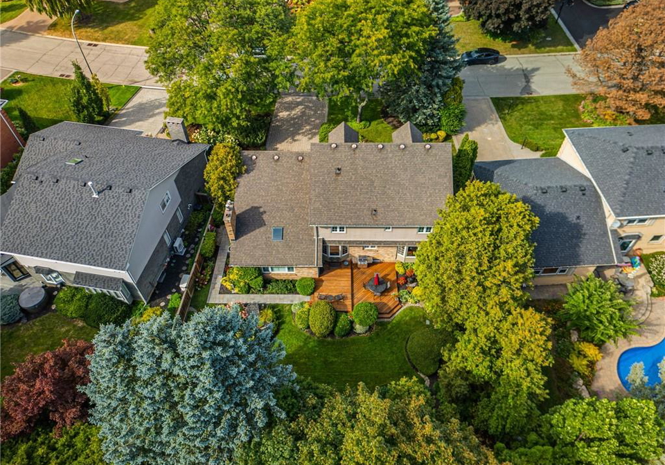 158-broad-leaf-crescent-ancaster-ontario-40766488