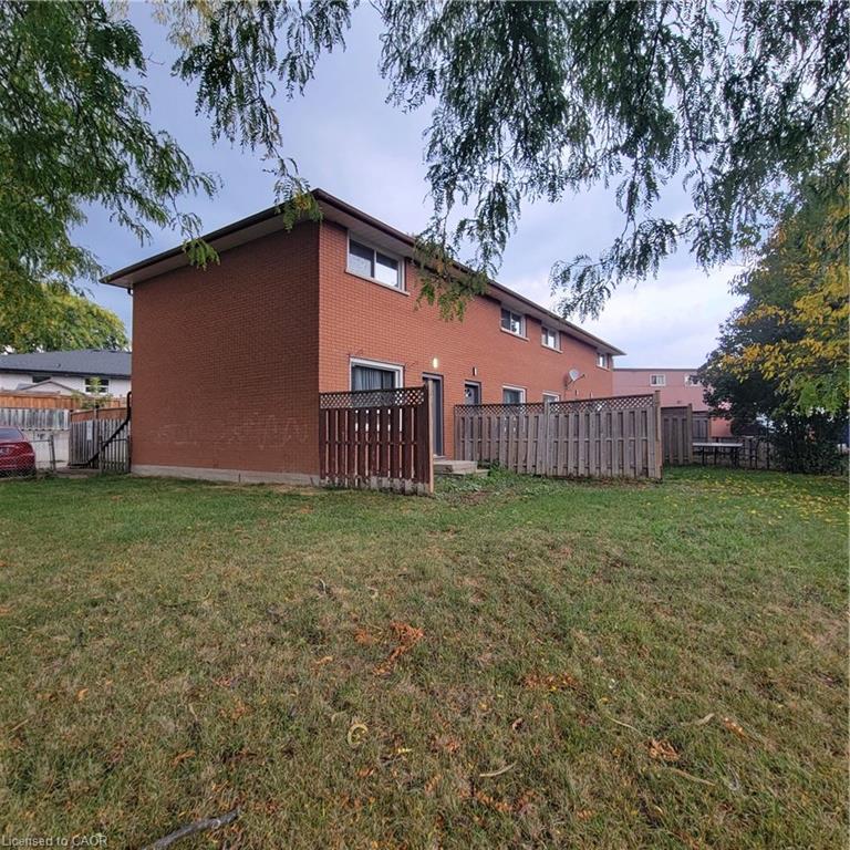 809-walter-street-cambridge-ontario-40766506