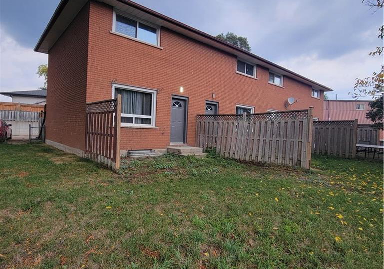 809-walter-street-cambridge-ontario-40766506