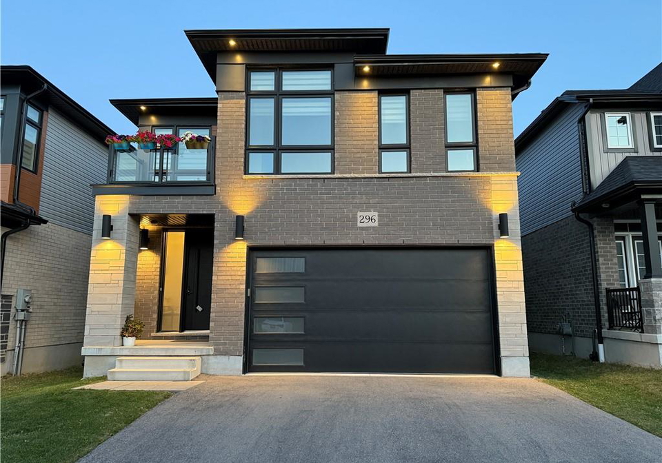 296-chokecherry-crescent-waterloo-ontario-40766572