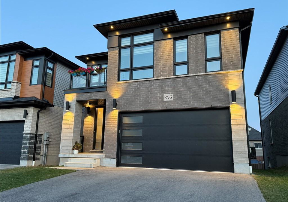 296-chokecherry-crescent-waterloo-ontario-40766572