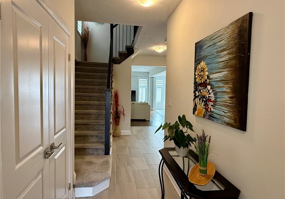 296-chokecherry-crescent-waterloo-ontario-40766572