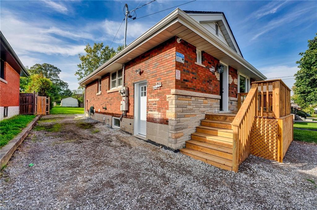 326-east-42nd-square-hamilton-ontario-40766578