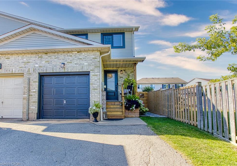 4816-john-street-beamsville-ontario-40766697