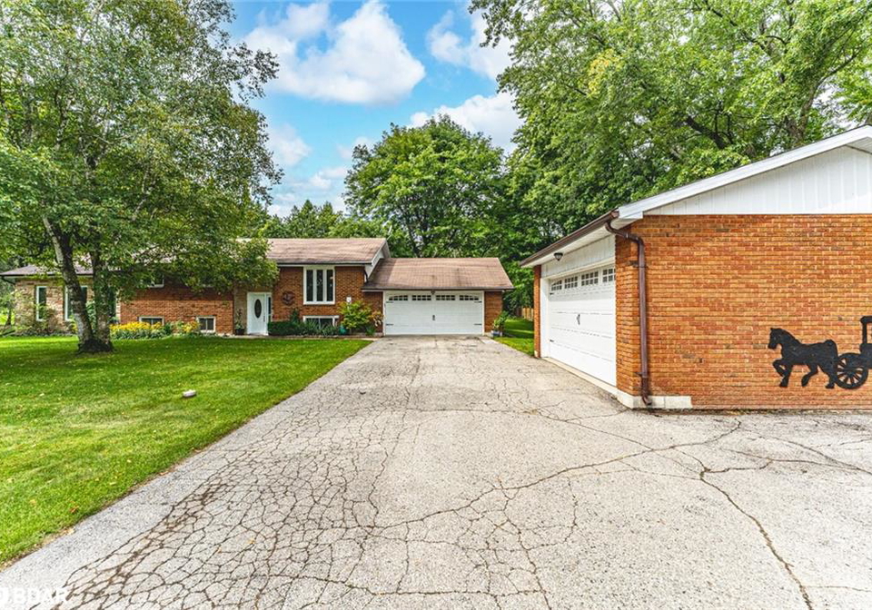 2946-hogback-road-new-lowell-ontario-40766724