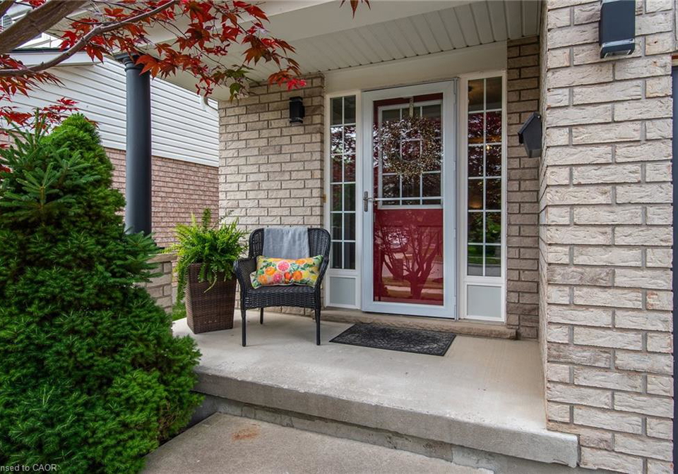 55-isabella-street-kitchener-ontario-40766743