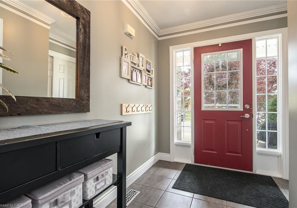 55-isabella-street-kitchener-ontario-40766743