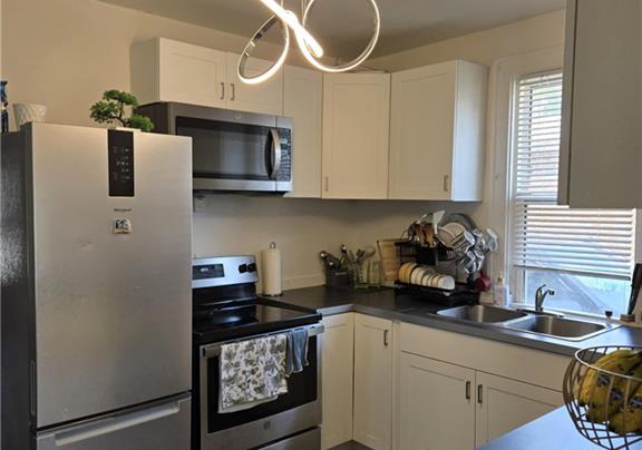 1868-albert-road-windsor-ontario-40766767